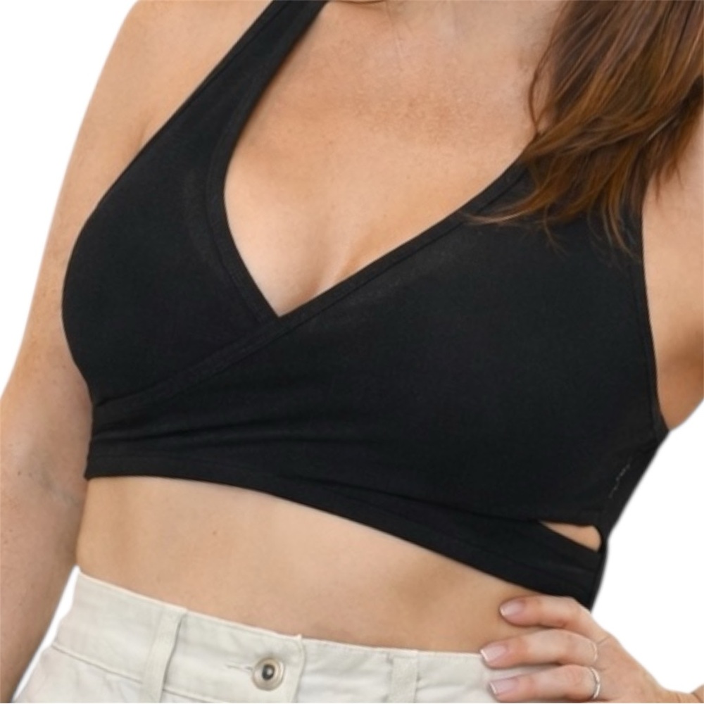 Fabletics Faye Medium Impact  Cross-Front Sports Bra Mesh NWT Size M
